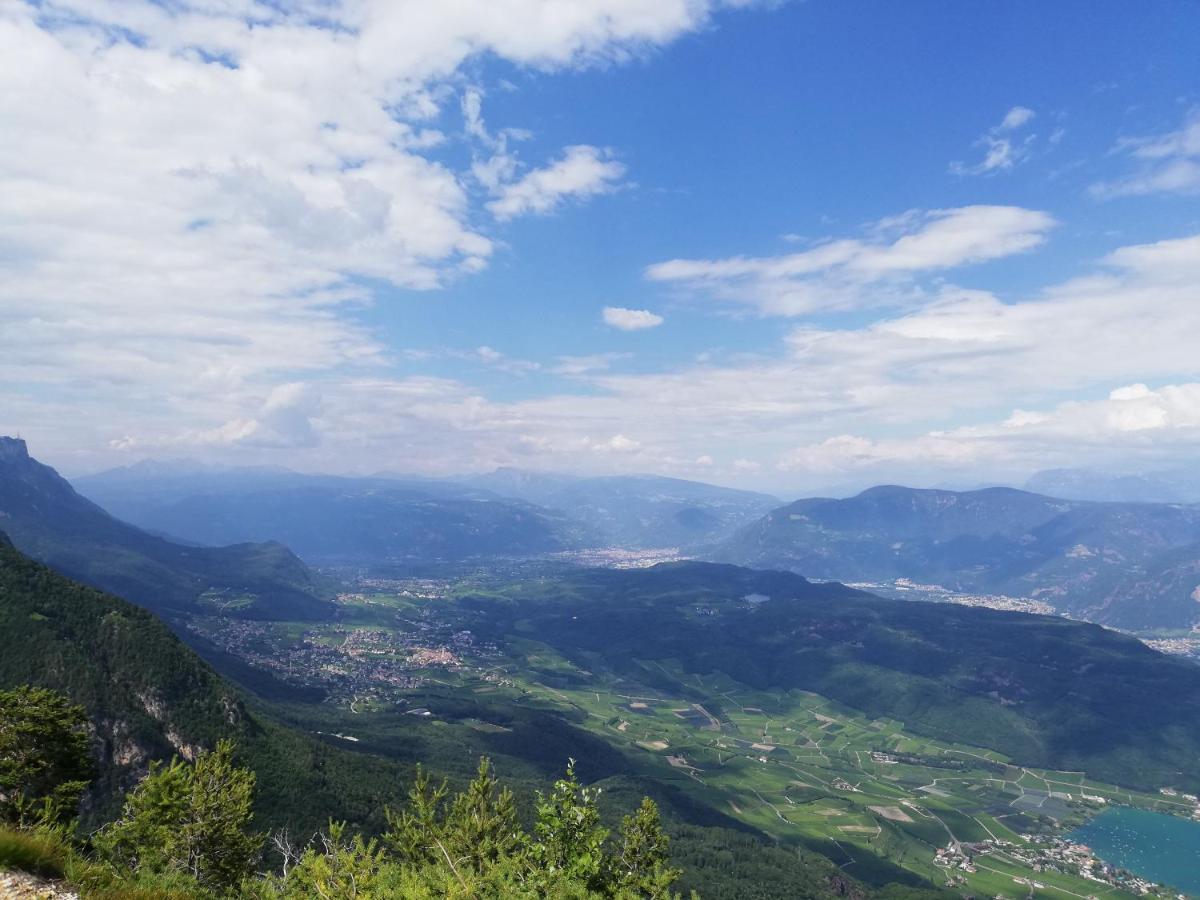 Ansitz Grustdorf Lägenhet Eppan an der Weinstraße Exteriör bild